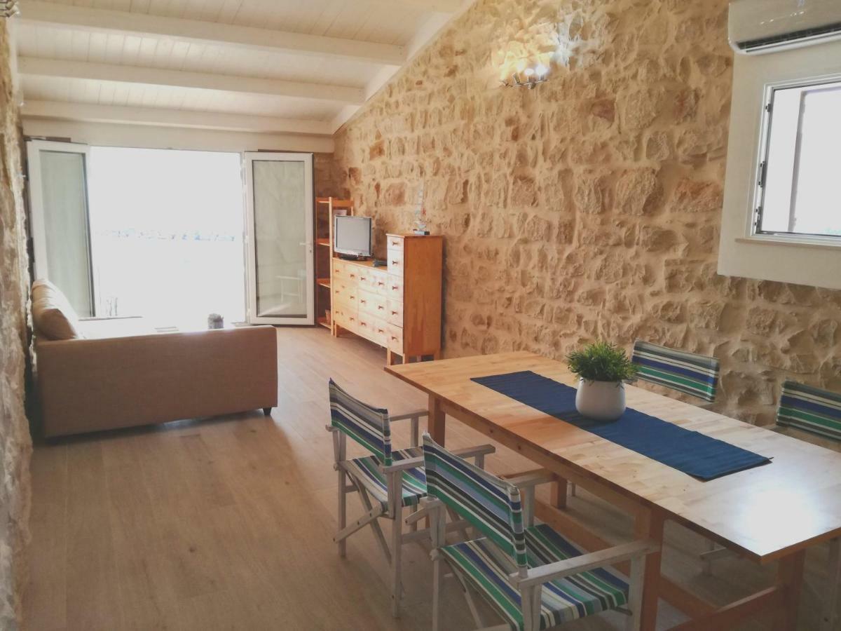 La Veranda Di Giada Шикли Екстериор снимка